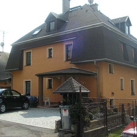 Apartments Nicol Карловы Вары Экстерьер фото